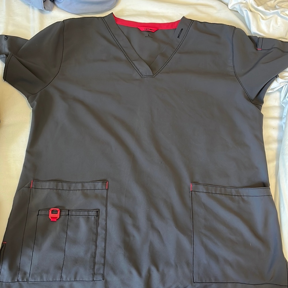 Carhartt scrub too
